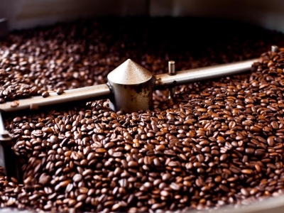 Giá cà phê hôm 16/11: Arabica tiếp tục tăng, lập đỉnh mới