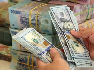 Tỷ giá USD hôm 16/4: Lại tăng, tỷ giá USD/VND tăng kịch trần