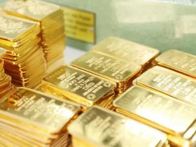 Giá vàng hôm 18/11: Vàng miếng SJC và vàng nhẫn quay đầu giảm mạnh