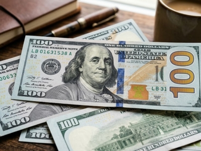 Tỷ giá USD hôm 10/8: USD chịu sức ép  