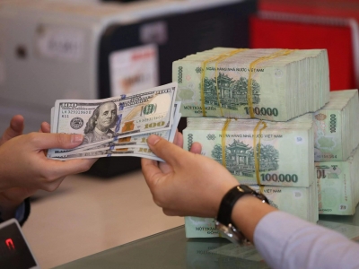 Tỷ giá USD hôm nay 8/8: Đồng bạc xanh suy yếu  