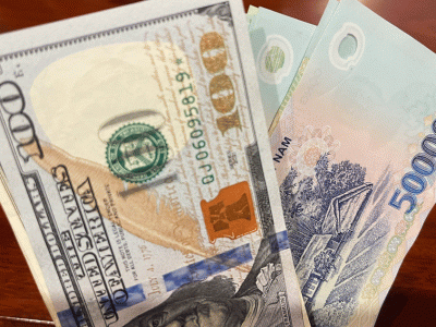 Tỷ giá USD hôm 10/7: ngân hàng tăng, thị trường tự do giảm