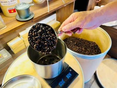 Giá cà phê hôm nay 3/5/2025: 2 sàn đồng loạt tăng, Robusta thêm 150 USD/tấn