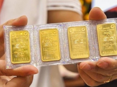 Giá vàng hôm 10/8: Vàng miếng đứng giá  