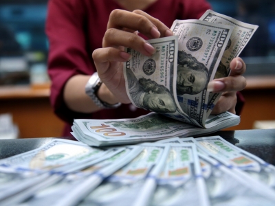 Tỷ giá USD 19/12: Giá USD chợ đen tăng 20 đồng