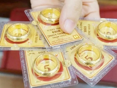 Giá vàng hôm 15/10: Vàng SJC và vàng nhẫn tăng mạnh phiên thứ 3 liên tiếp