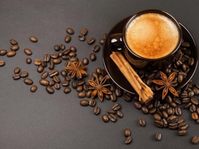 Giá cà phê hôm 24/9/2025: 2 sàn cà phê giảm mạnh khi vàng liên tiếp lập kỷ lục V