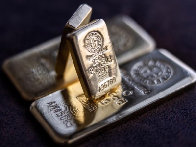 Dự báo giá vàng ngày 5/1: Tiếp tục tăng mạnh, đứng vững trên đỉnh 6 tháng qua