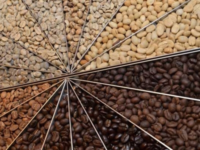 Giá cà phê hôm 30/7: Arabica tăng trở lại, Robusta chờ đợi Fed