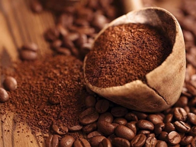 Giá cà phê hôm 8/7: Bị nội công ngoại kích, đành trông chờ vào Fed