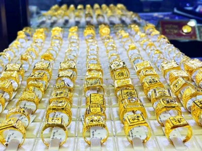 Giá vàng hôm 22/8: vàng nhẫn tiếp đà tăng giá mạnh