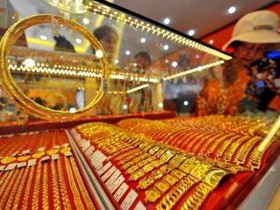 Giá vàng hôm 17/10: Vàng đi xuống, kết thúc tuần giảm giá mạnh nhất 2 tháng