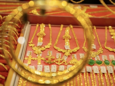 Giá vàng hôm 31/12: Vàng thế giới tiếp tục tăng