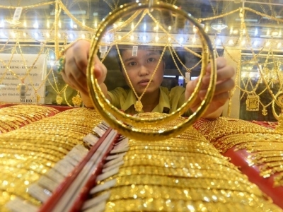 Giá vàng hôm ngày 11/10: Đảo chiều, vàng SJC bất ngờ tăng vọt 1,2 triệu