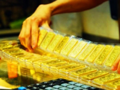Giá vàng hôm 12/3: Vàng SJC trong nước tăng vọt chưa từng thấy