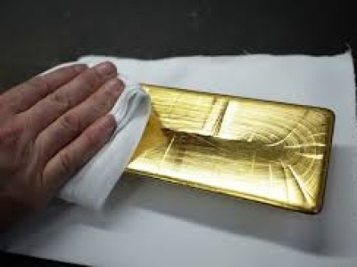 Giá vàng hôm 19/2: Tiếp đà giảm mạnh, SJC mất thêm 350.000 đồng/lượng