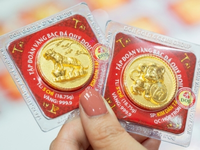 Giá vàng hôm 10/6: Vàng mắc kẹt, tiếp tục giảm giá